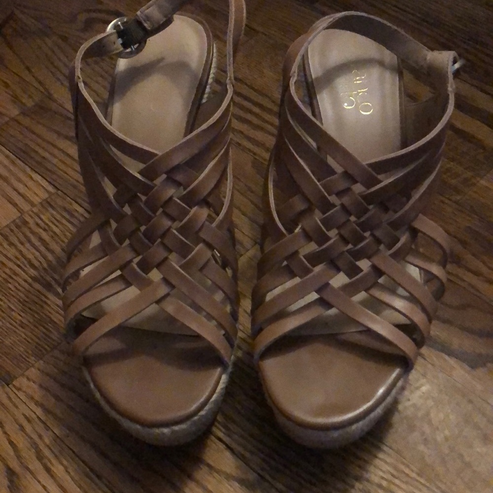 Franco Sarto wedges